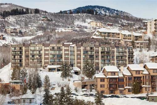 Bronze Tree Condominiums - Bt206