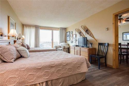 Bronze Tree Condominiums - Bt206