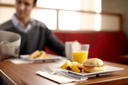 Hotel Hyatt Place Warwick/providence Airport