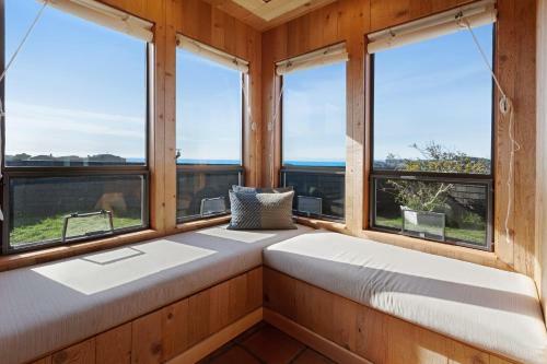 Windrow Retreat