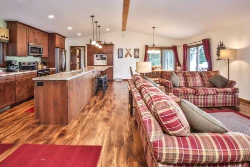 Lost At The Lake- Hiller Vacation Homes Home