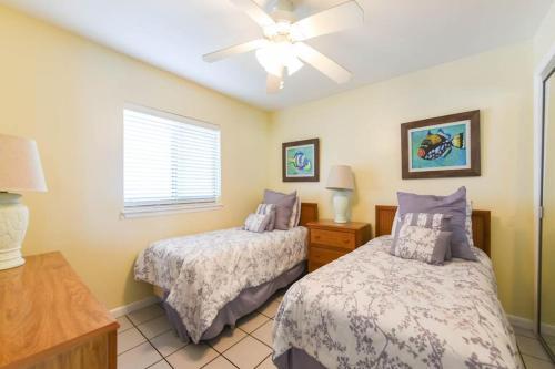 One Seagrove Place 1107