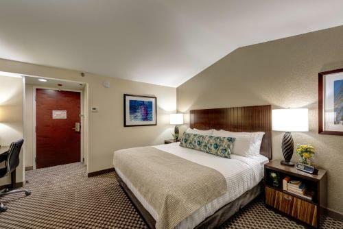 The Garrison Hotel & Suites Dover-durham, Ascend Hotel Collection