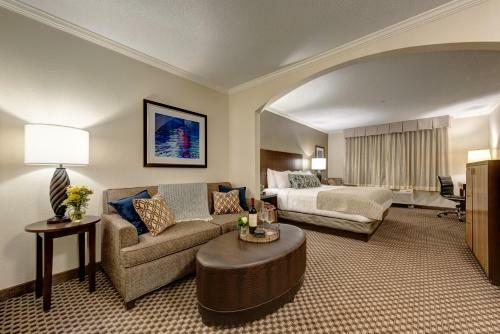 The Garrison Hotel & Suites Dover-durham, Ascend Hotel Collection