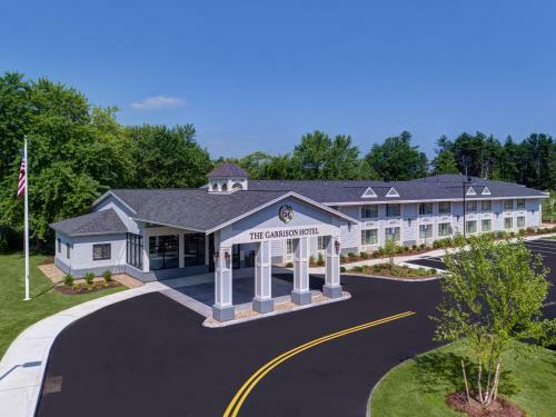 The Garrison Hotel & Suites Dover-durham, Ascend Hotel Collection