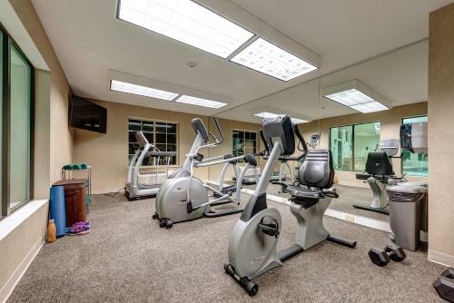 The Garrison Hotel & Suites Dover-durham, Ascend Hotel Collection