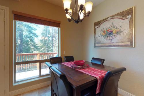 Comfort Lodge