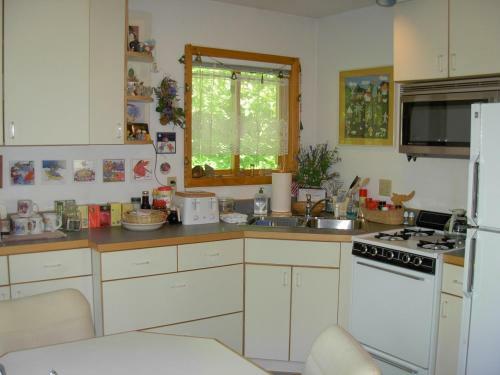 Alaska Chalet Bed & Breakfast