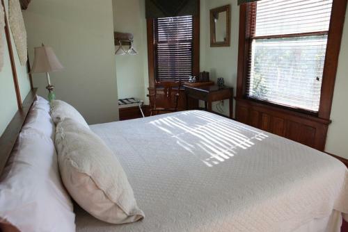 Bed & Breakfast Edwardian Inn