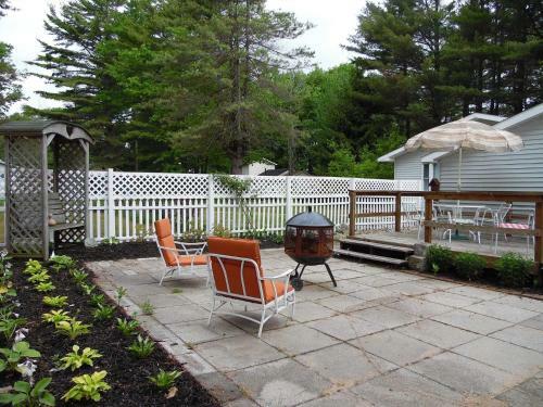 East Tawas Rustic Retreat