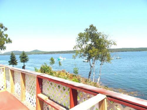 Redclyffe Shore Motor Inn