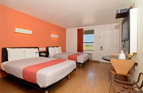 Hotel Motel 6 South Haven