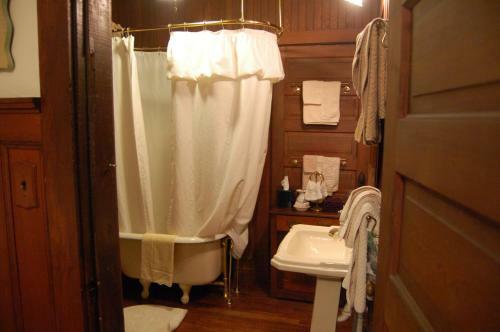Bed & Breakfast Mountain Laurel Inn