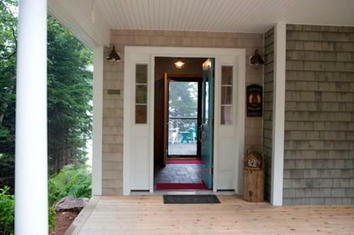 Lighthouse Point Road Home 163