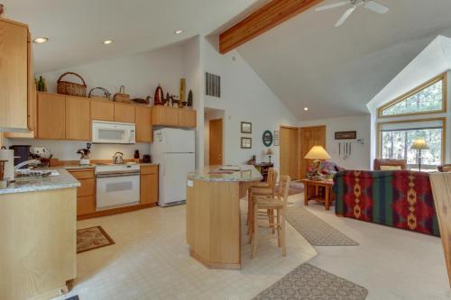 Cedar Lane 11 | Discover Sunriver