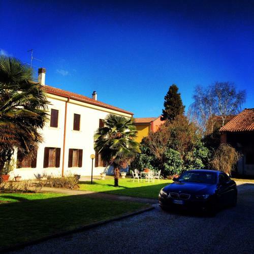 A Villa Esperia Bed And Breakfast