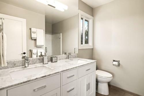 1349 Cherry Tree Court Home