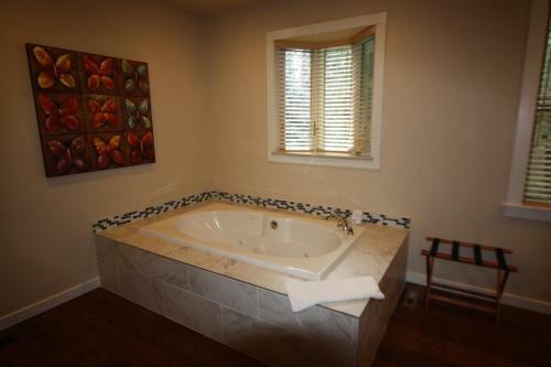 Bed & Breakfast The Inn At Shasta Lake