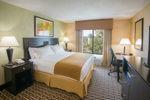 Hotel Holiday Inn Express & Suites - Sharon-hermitage