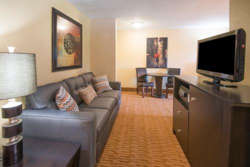 Hotel Holiday Inn Express & Suites - Sharon-hermitage