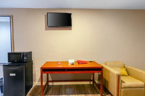 Hotel Econo Lodge San Bernardino I-215