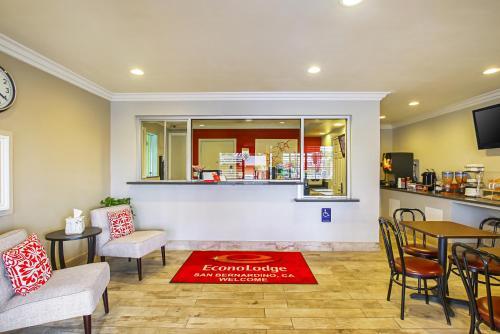 Hotel Econo Lodge San Bernardino I-215