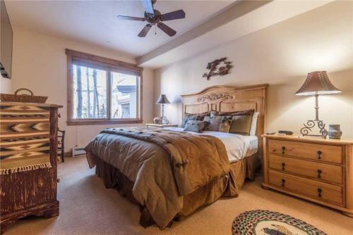 3109 Champagne Lodge, Trappeur's Crossing