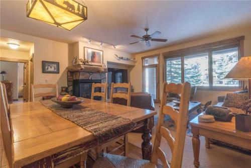 3109 Champagne Lodge, Trappeur's Crossing