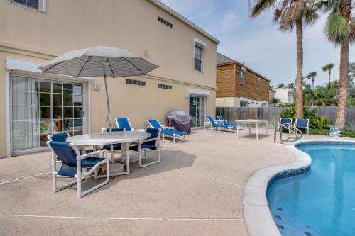 Hibiscus Getaway