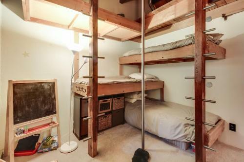 Hyak Duplex Cabin