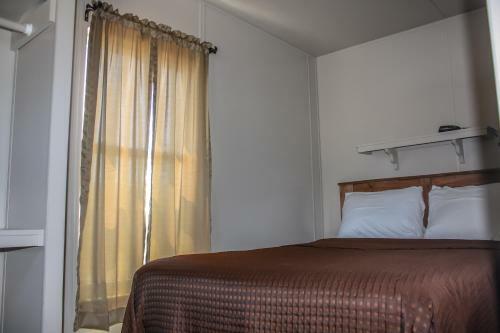 Posada Rayburn Inn