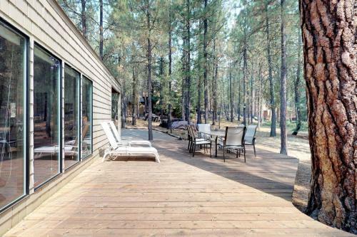 Black Butte Ranch: Partridge Foot Cabin Lot #rr83