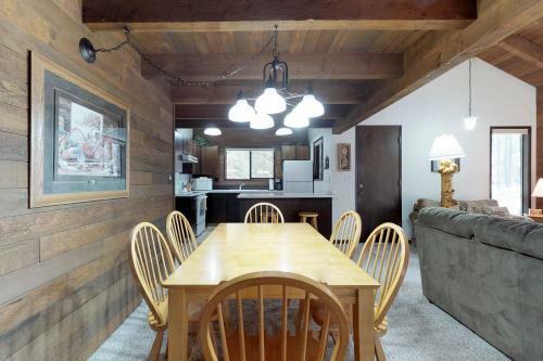 Black Butte Ranch: Partridge Foot Cabin Lot #rr83