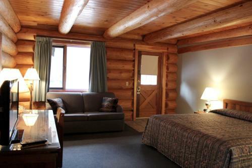 Hotel Nootka Lodge