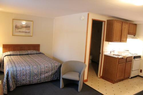 Hotel Nootka Lodge