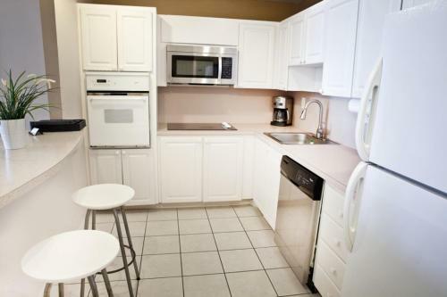 Apartamento Collins Condo #105482