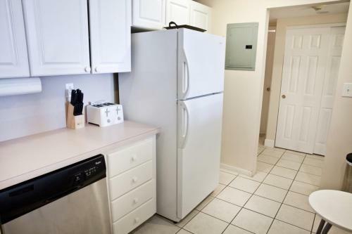 Apartamento Collins Condo #105482