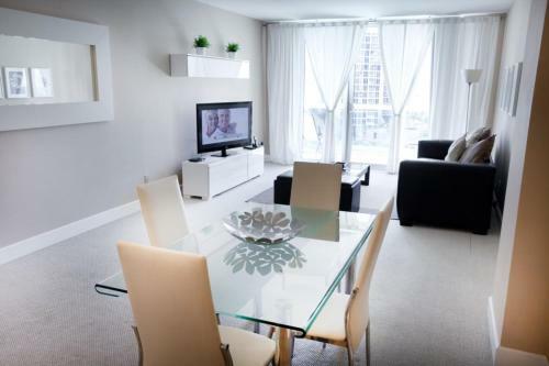 Apartamento Collins Condo #105482