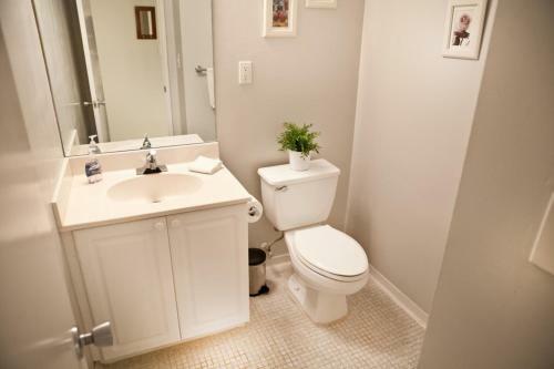 Apartamento Collins Condo #105482