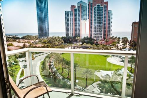 Apartamento Collins Condo #105482
