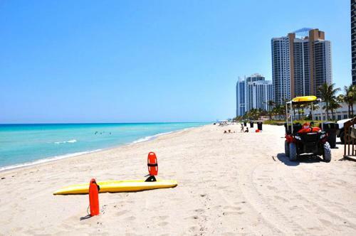 Apartamento Collins Condo #105482