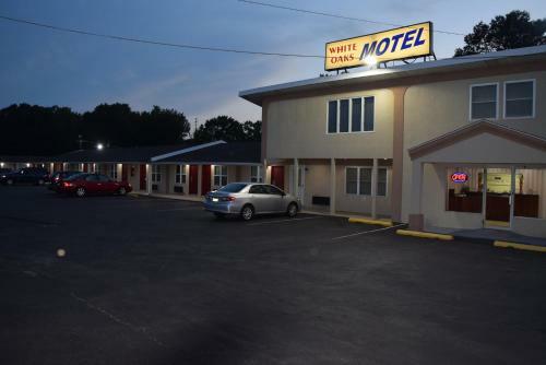 White Oaks Motel Pennsville/carneys Point