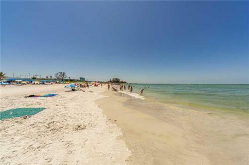 502 Sandy Shores Condos