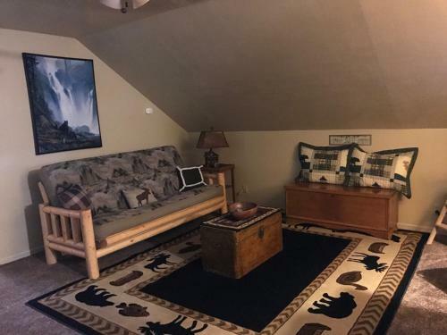 Heavenly Ski Run Cottage