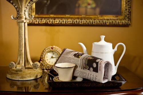 Bed & Breakfast Cedar House Inn