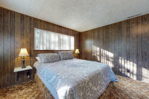 Pond View Lodge