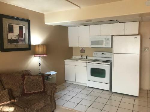 Motel Economy Guest Village