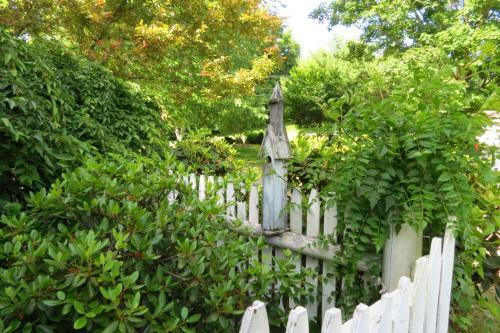 Timber Post Bed & Breakfast