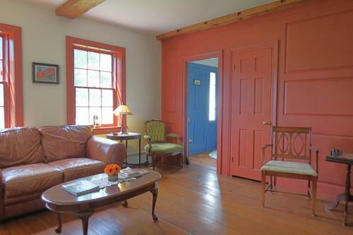Timber Post Bed & Breakfast