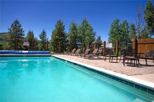 Rockies Condominiums - R2232